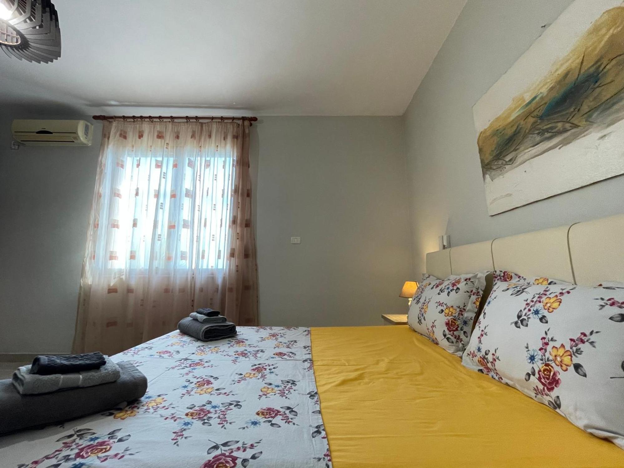 Peak Apartment Sea View In Vollga Durres #3 Exterior foto